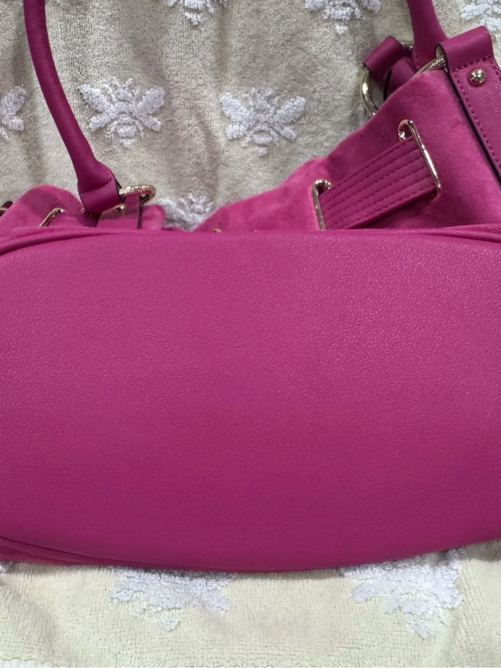 Juicy couture, hot Pink  Studded Tote Bag..NWT